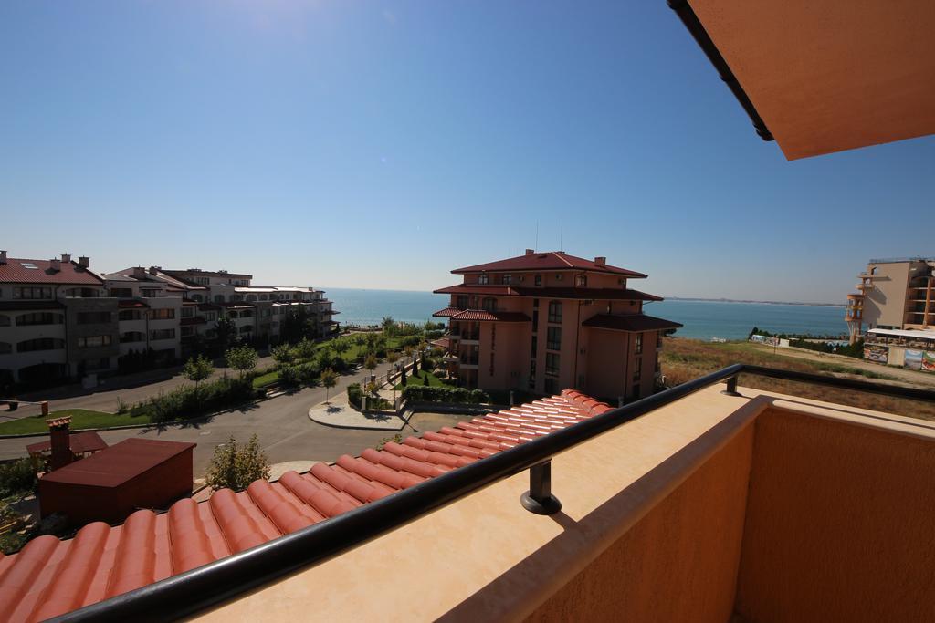 Menada Sky Dreams Apartments Sveti Vlas Exterior photo