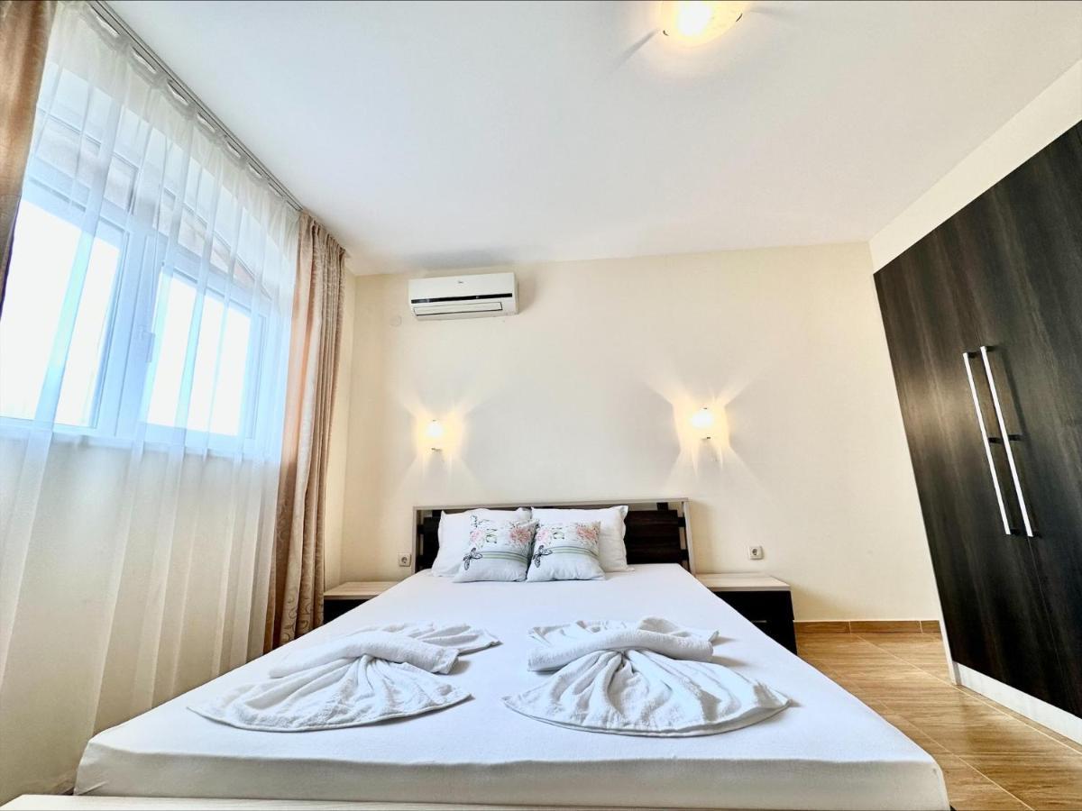 Menada Sky Dreams Apartments Sveti Vlas Exterior photo